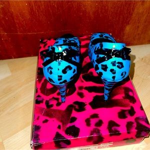 Iron Fist women’s heels leopard print